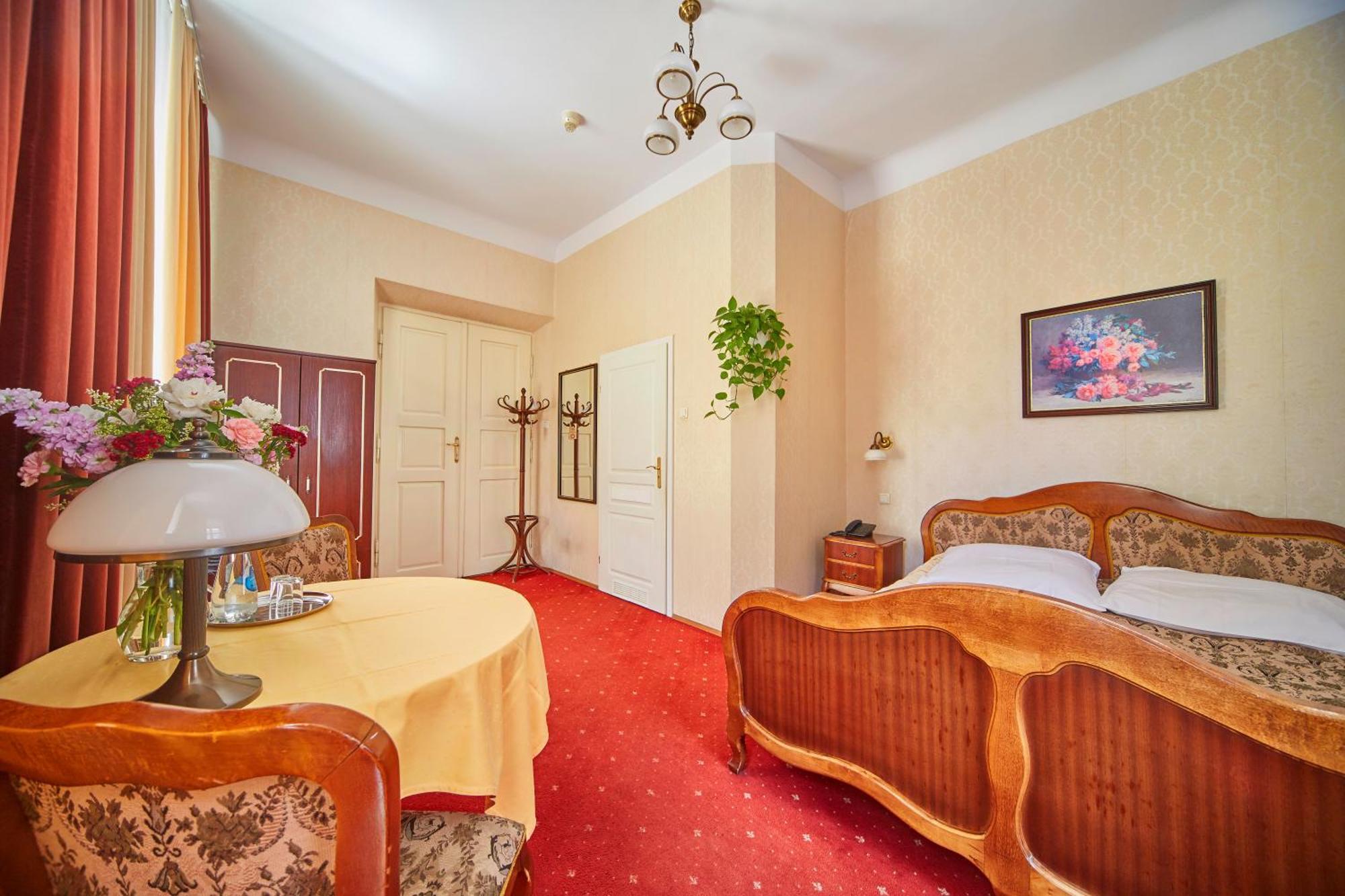 Pollera 3* Krasków